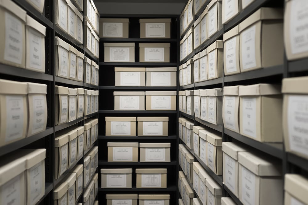 Архив. Хранение документов в архиве. Депозитарное хранение архивных документов это. Помещение архива. Архив организации.