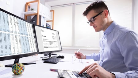 Аниме школа комедия повседневность 3 подруги. Подработка аниме. Working 2. Working 2. Working!! (wagnaria!!).