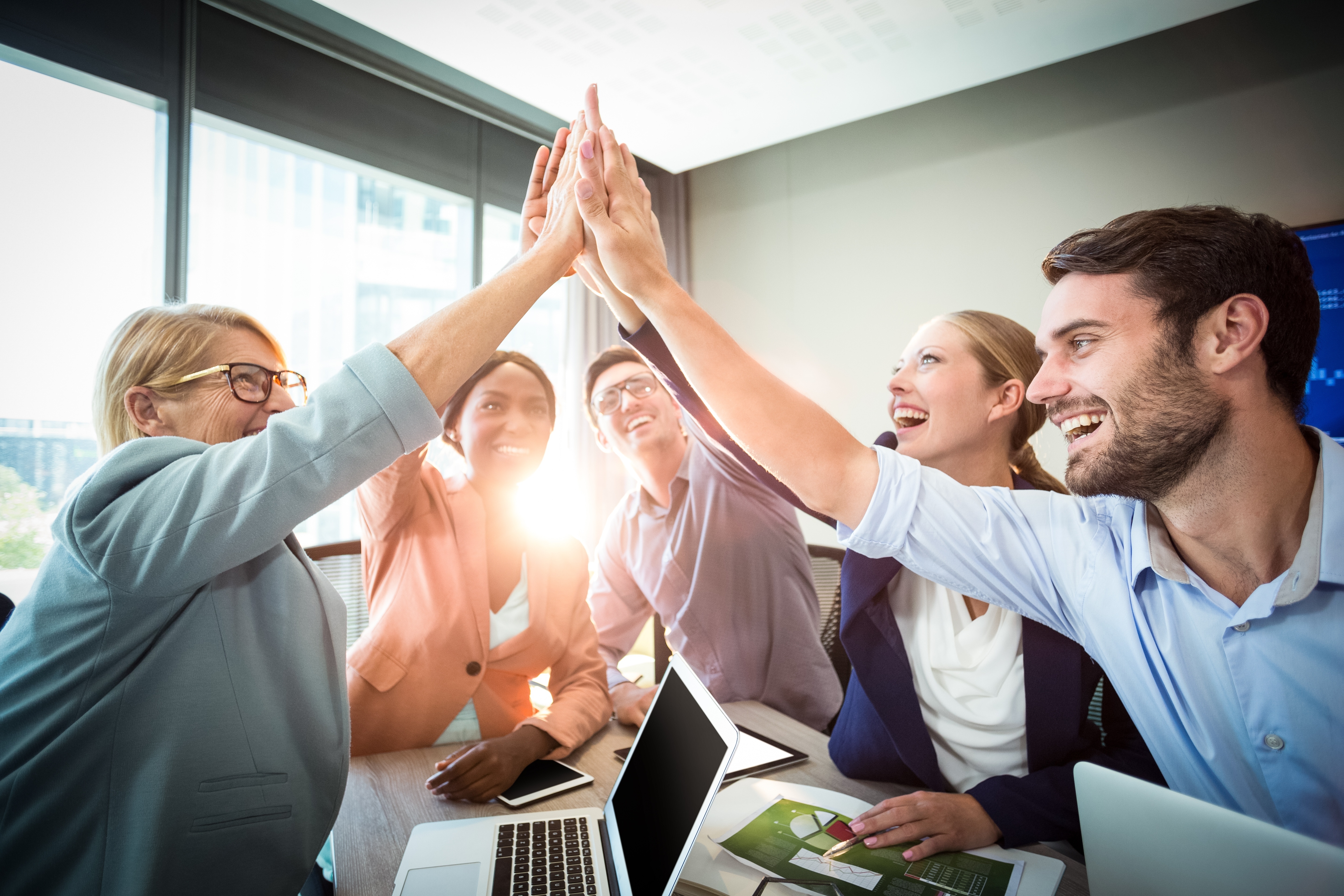 5 New Year Resolutions to Improve Your Workplace in 2020